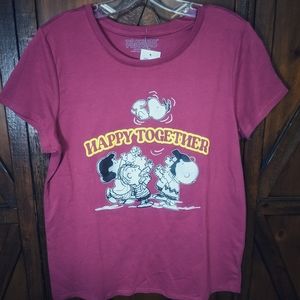 NWT Peanuts Graphic Tee Shirt (A-22)